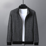 Galuxia Dad Wears A Jacket With A Stand-up Collar And A Casual Jacket